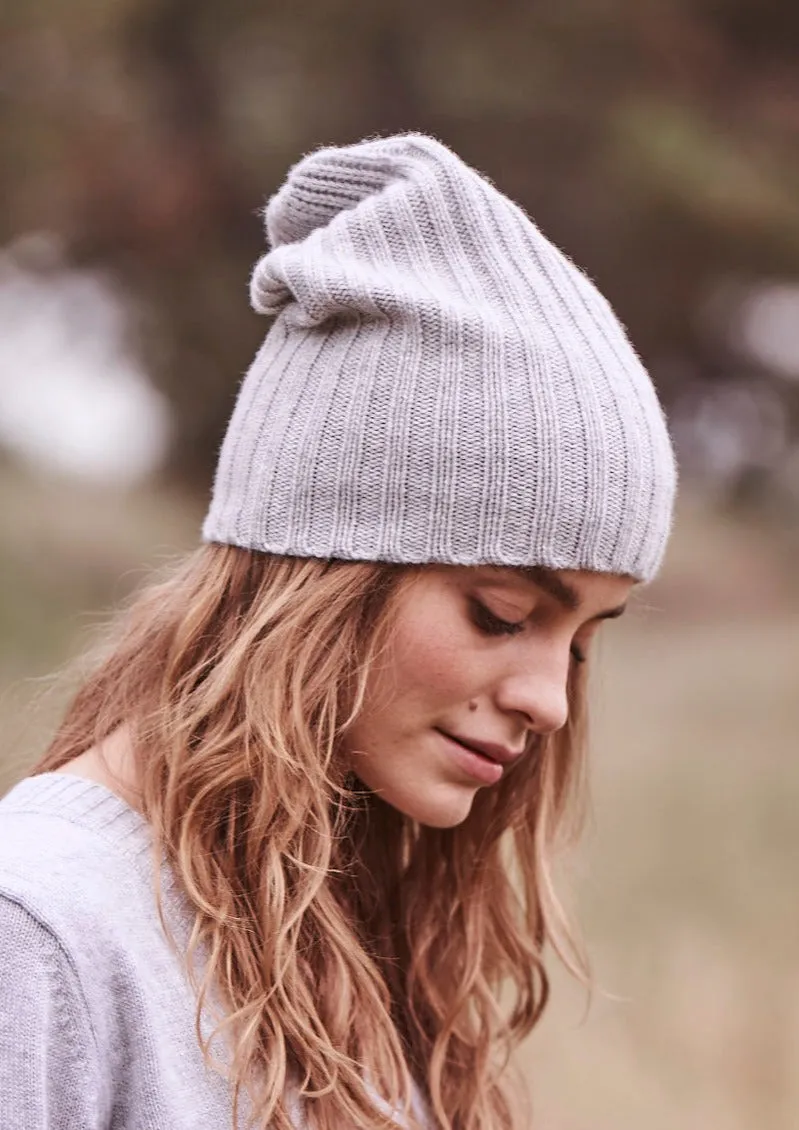 Cashmere Alex Rib Beanie in Ink