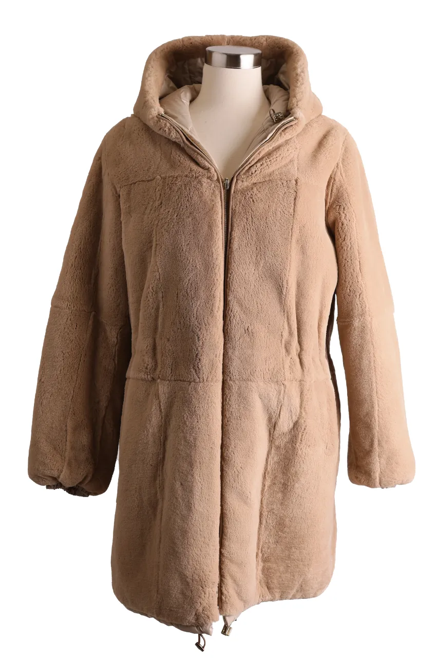 Reversible Rabbit Fur and Waterproof Poly Coat – Stylish, Cozy, and Weather-Resistant Outerwear