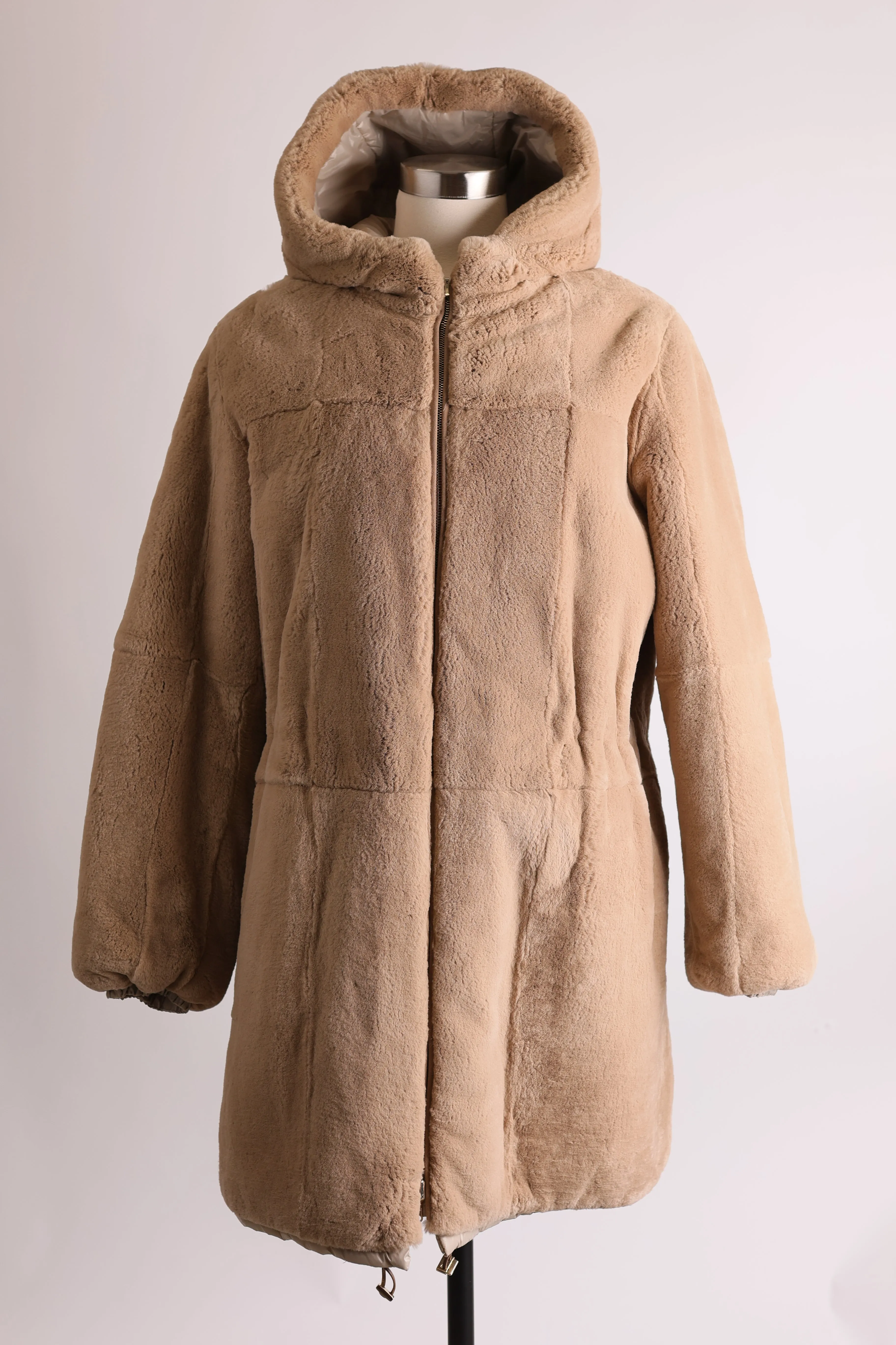 Reversible Rabbit Fur and Waterproof Poly Coat – Stylish, Cozy, and Weather-Resistant Outerwear